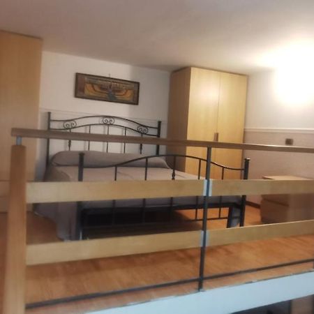 Real Family House Appartamento Napoli Esterno foto