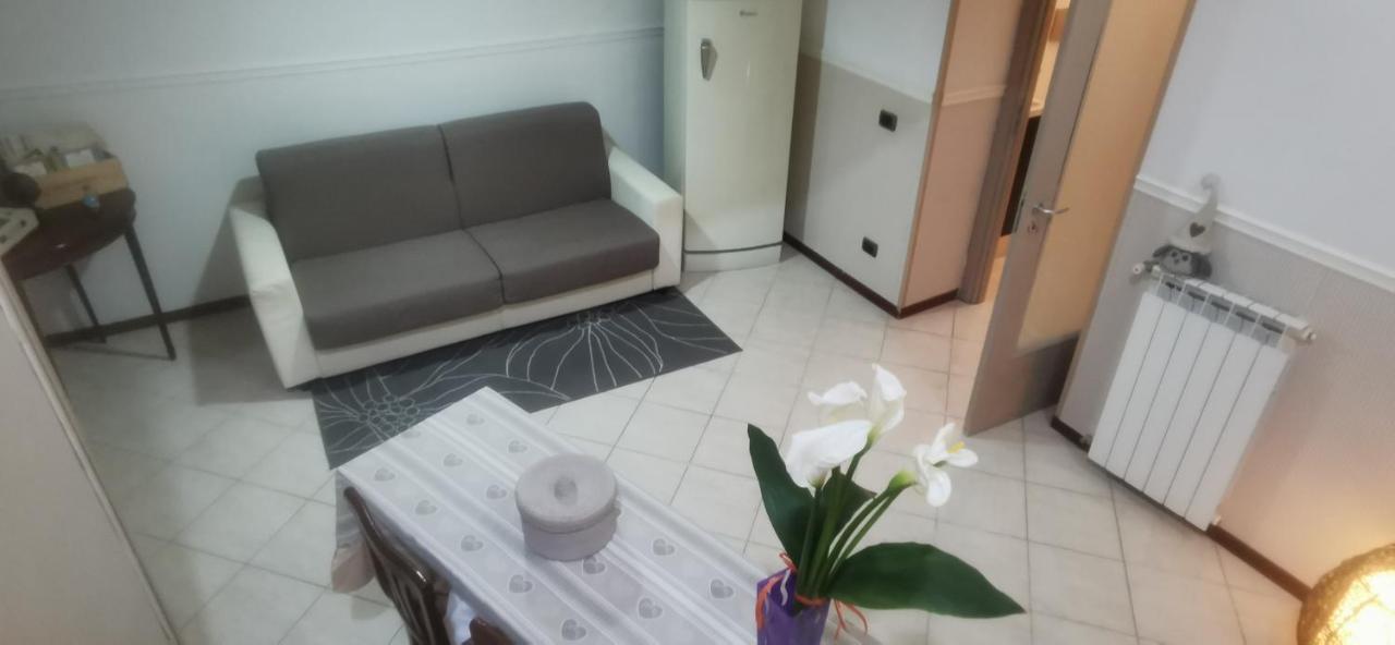 Real Family House Appartamento Napoli Esterno foto