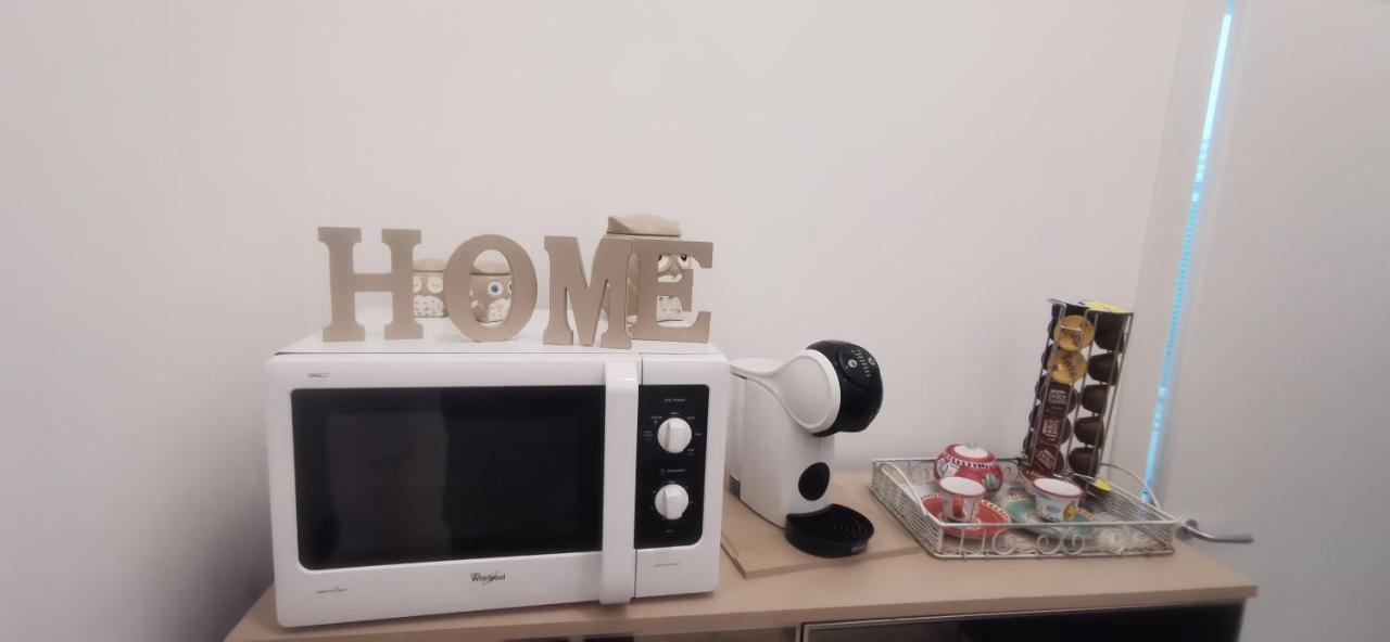 Real Family House Appartamento Napoli Esterno foto
